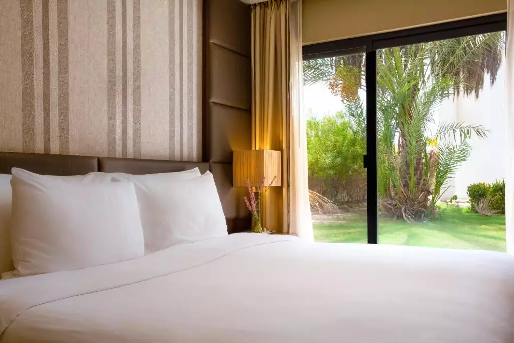 Dubai Marine Beach Resort and Spa